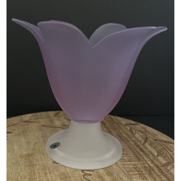 Partylite Purple Lilac Frosted Glass Tulip Large Candle Holder Vase - Picture 2 of 10